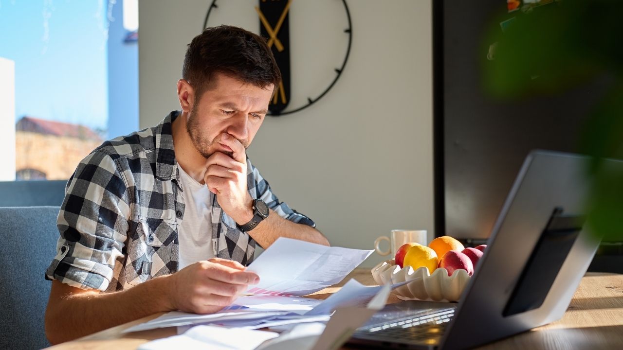 finance review tasks